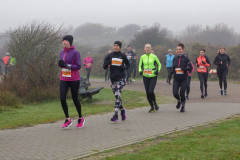 Pre-Run-NN-Egmond-Halve-Marathon-2022-foto-Frits-van-Eck-345