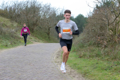 Pre-Run-NN-Egmond-Halve-Marathon-2023-foto-Frits-van-Eck-280