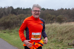 Pre-Run-NN-Egmond-Halve-Marathon-2023-foto-Frits-van-Eck-375
